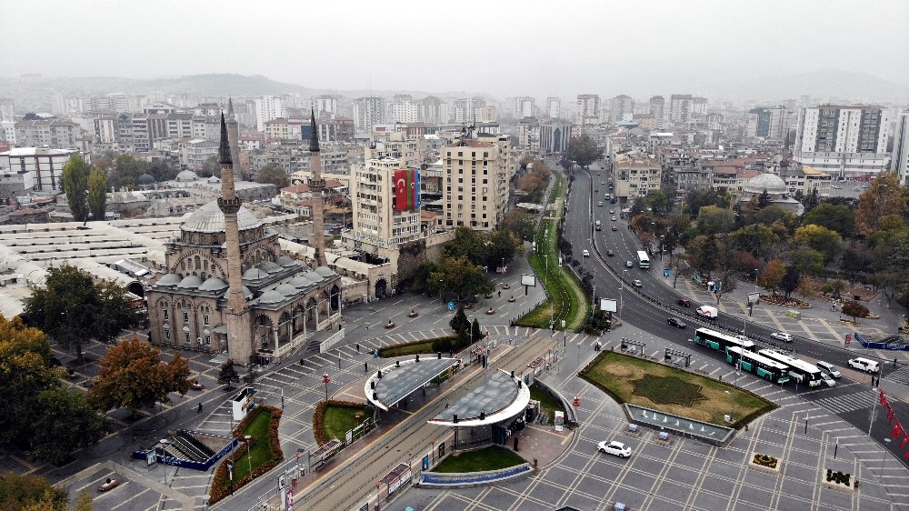 vatandaslar kisitlamayi yanlis anladi meydan bos kaldi kayseri haberleri