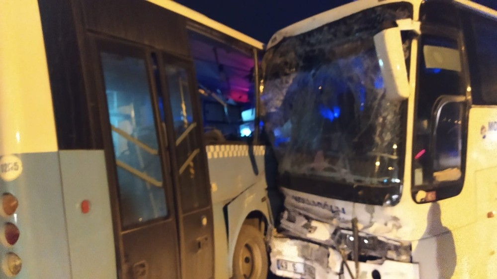 Kütahya’da otobüsler çarpıştı: 12 yaralı