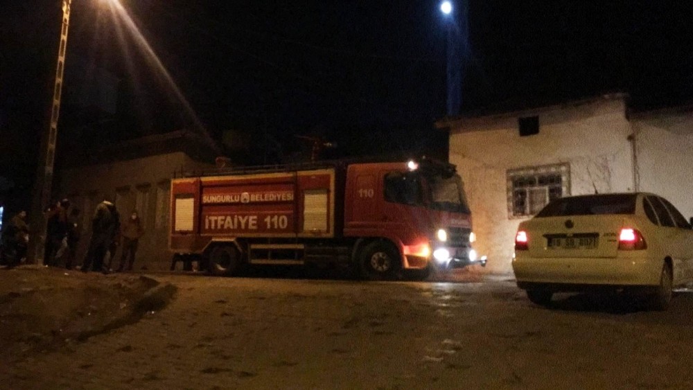 Sungurlu’da ev yangını Çorum Haberleri