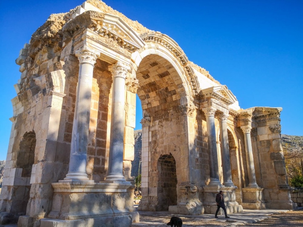 Efes’in 5 katı büyüklüğünde: Anavarza Antik Kenti