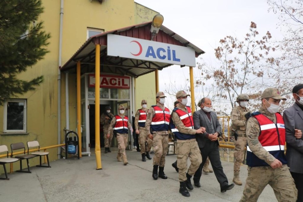 Diyarbakır’da terör örgütüne yardım ve yataklık eden 7 kişi gözaltına alındı