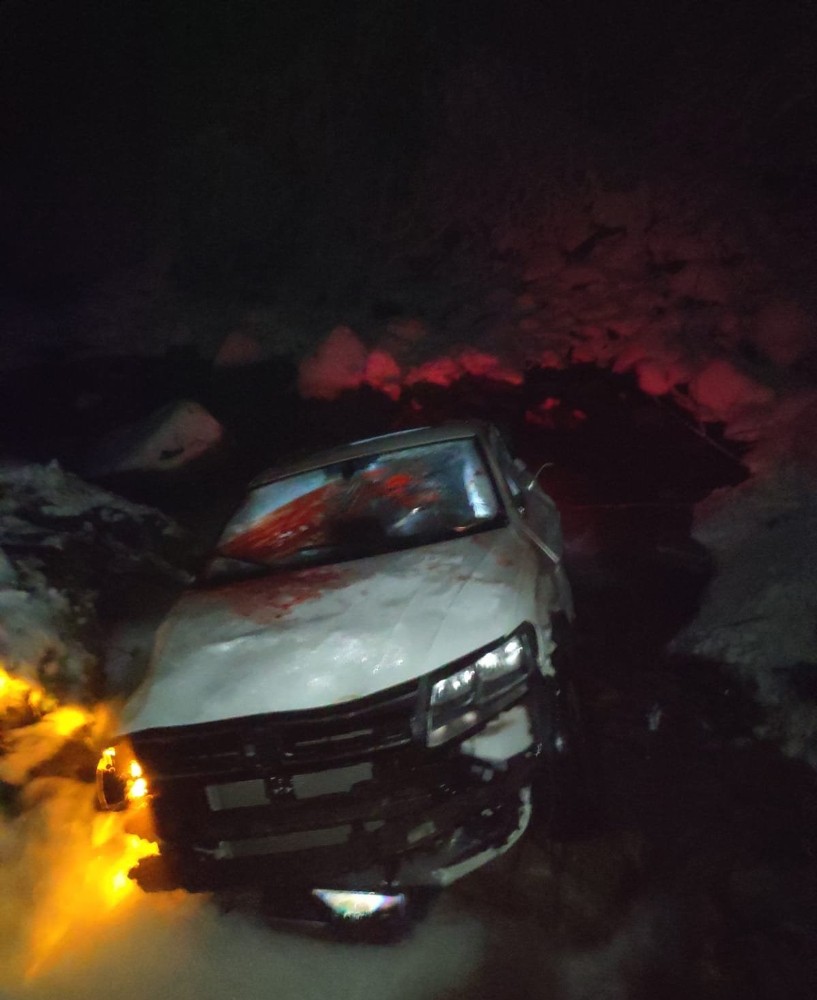 Bursa’da 3 gencin bulunduğu otomobil 40 metrelik uçurumdan aşağı uçtu