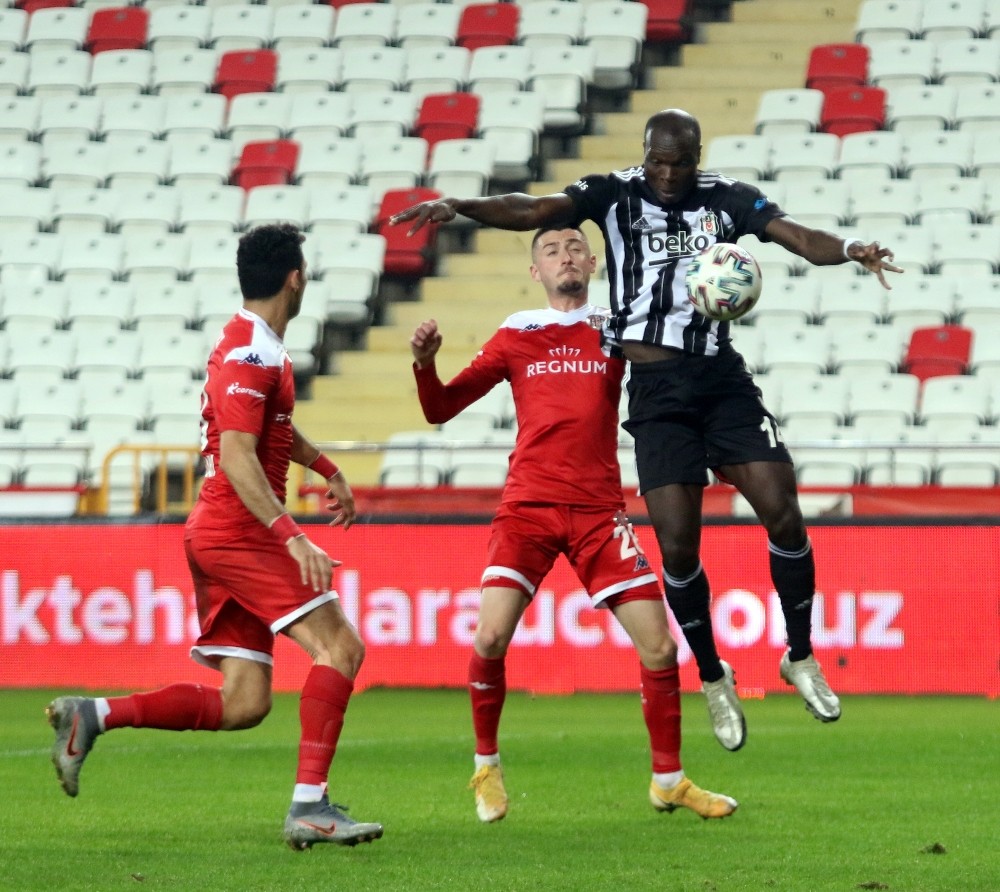 Süper Lig: FT Antalyaspor: 1 - Beşiktaş: 1 (Maç Sonucu) - Antalya Haberleri