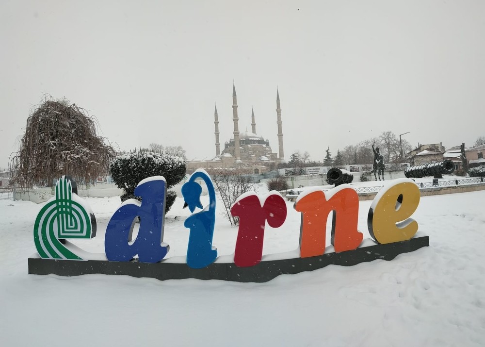 Edirne'de yüz yüze eğitime kar engeli - Edirne Haberleri