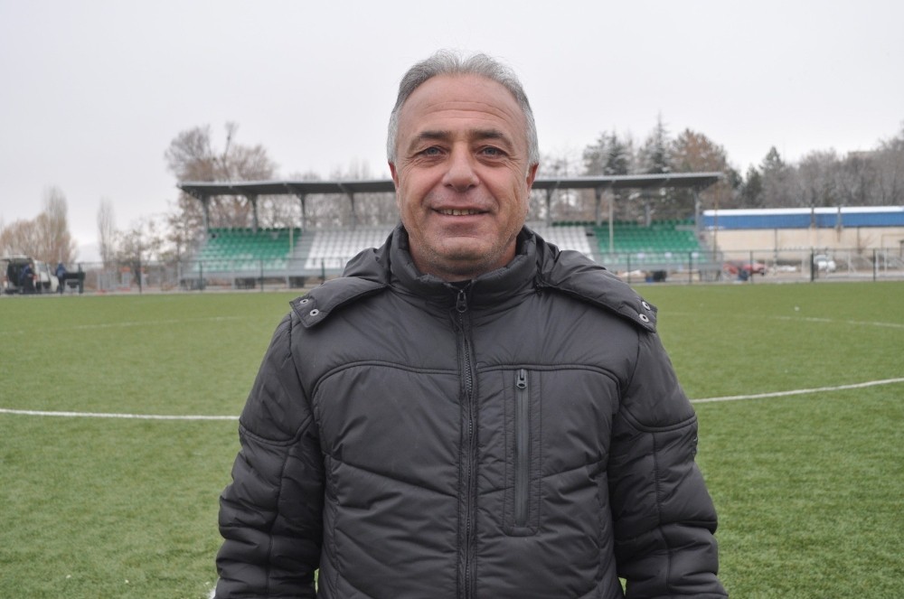 Ahmet İzgi Kayserispor’da