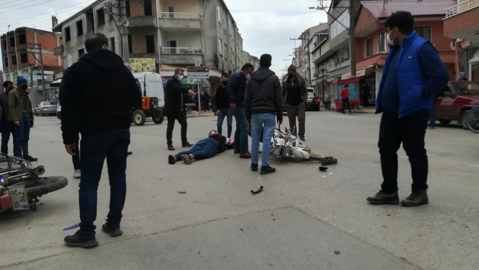 İki Motosiklet Kafa Kafaya çarpıştı: 2 Yaralı - Samsun Haberleri