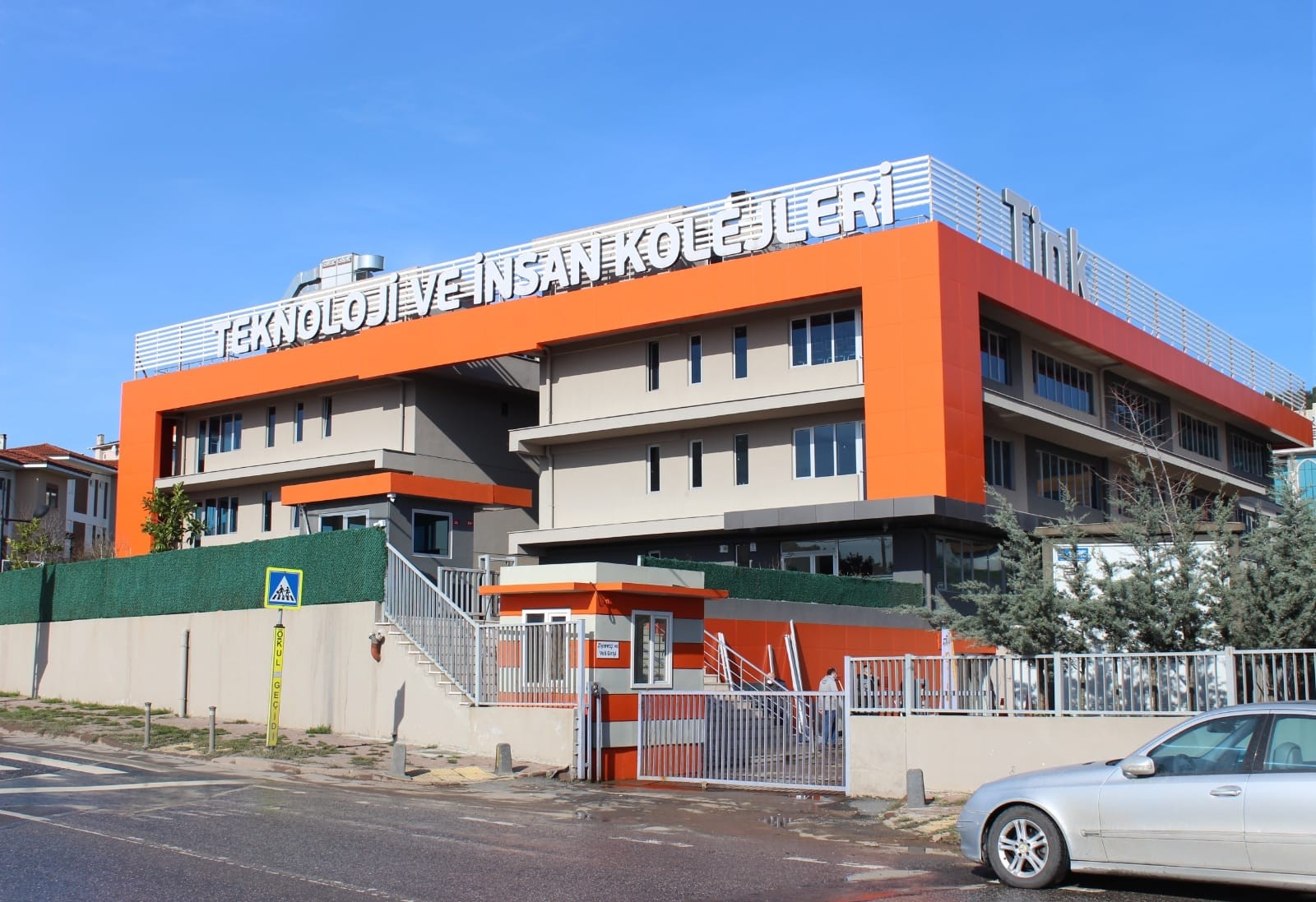 Çekmeköy’de Tink anaokulu ve ilkokulu açıldı