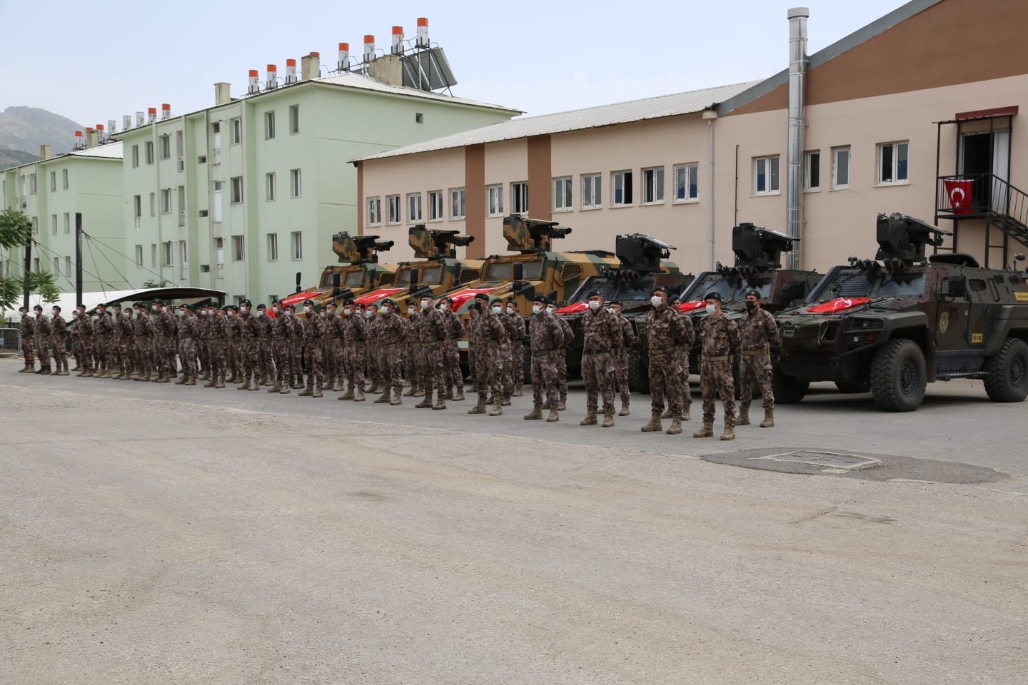 Tunceli’den PÖH’ler dualarla Suriye’ye uğurlandı