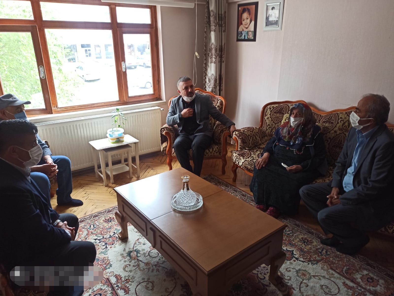 Sincan Belediye Başkanı Ercan, vefat eden ünlü türkücü Oğuz Yılmaz’ın
