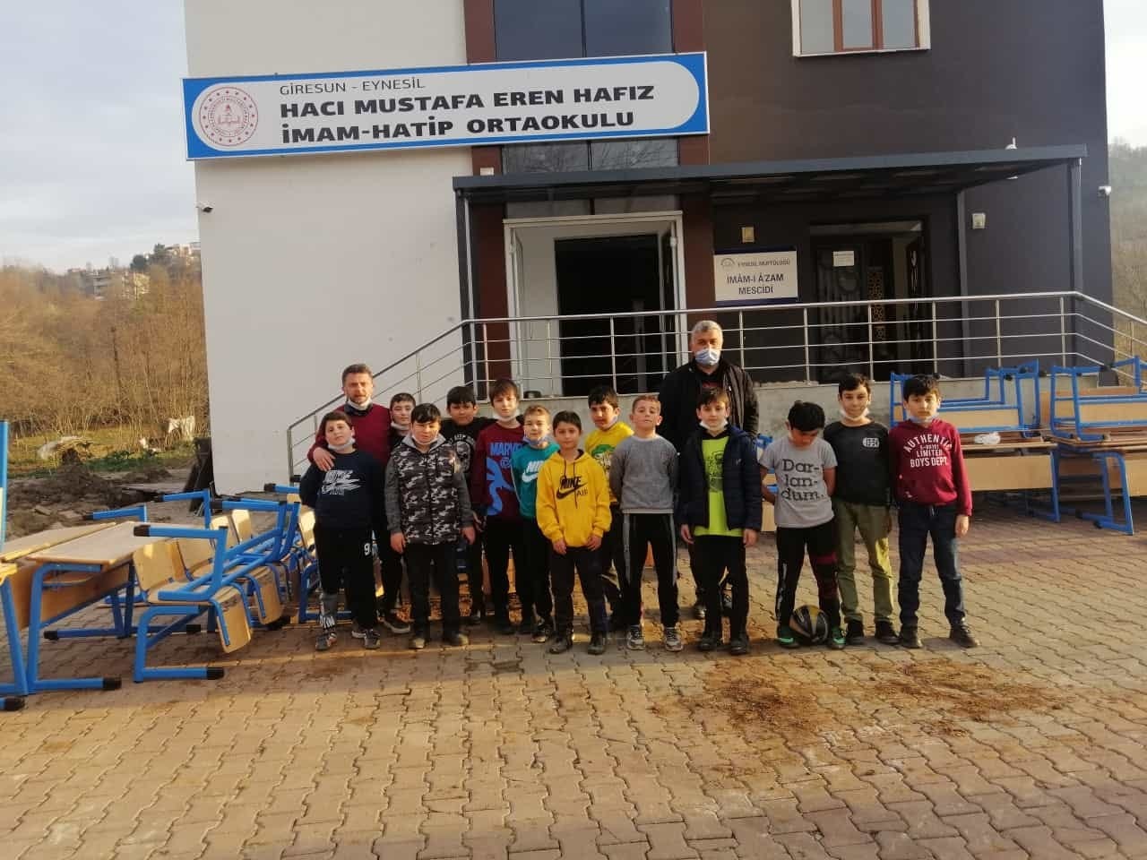 Karadeniz Bölgesi’nin tek hafızlık proje ortaokulu Giresun’un Eynesil ilçesinde bulunuyor