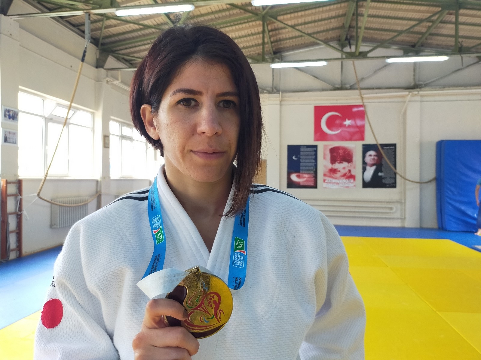 (Özel haber) Yüzde 90 görme engelli Ecem Taşın, judo ile engelleri kaldırdı