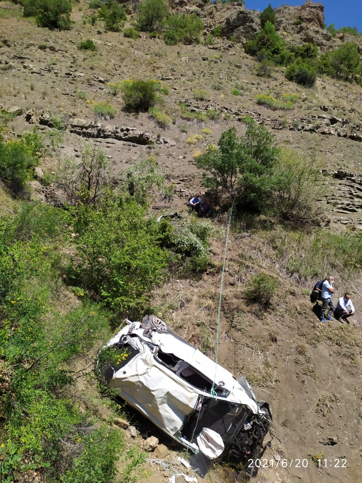 Giresun’da otomobil uçuruma yuvarlandı: 2 ölü, 2 yaralı