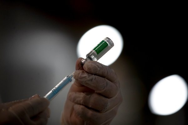 İngiltere’de koronavirüs vakalarında dramatik artış!