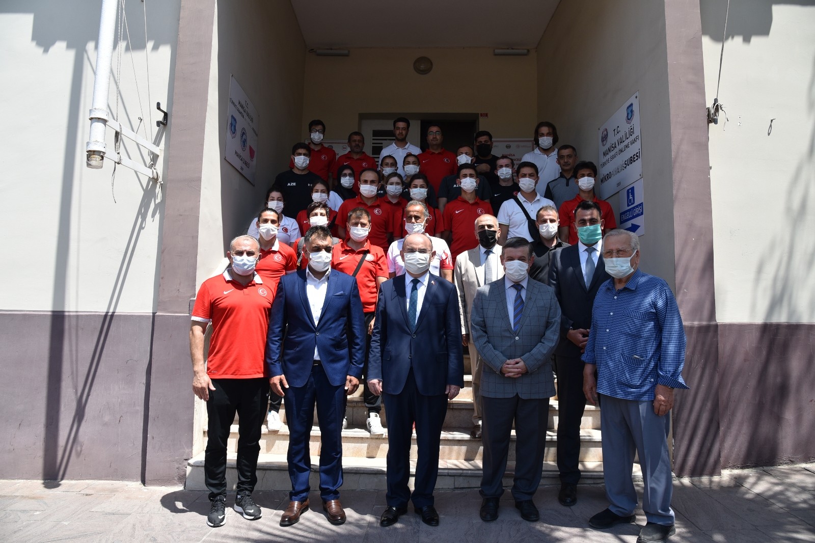 Vali Karadeniz, Türkiye ve Azerbaycan Paralimpik Taekwondo Milli Takımı’nı ağırladı