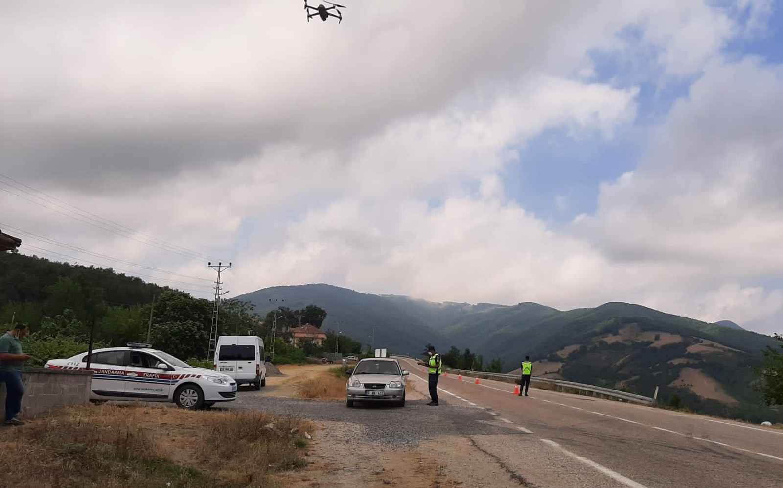 Alacam’da jandarmadan bayram uygulaması