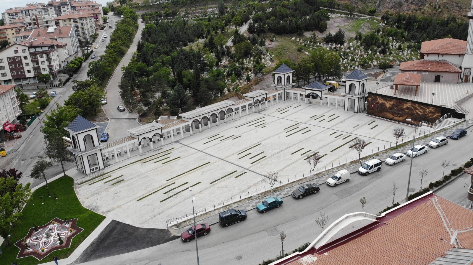 Pursaklar’ın Parlayan Yıldızı ‘‘Şehitlik Meydanı’’ - Ankara Haberleri