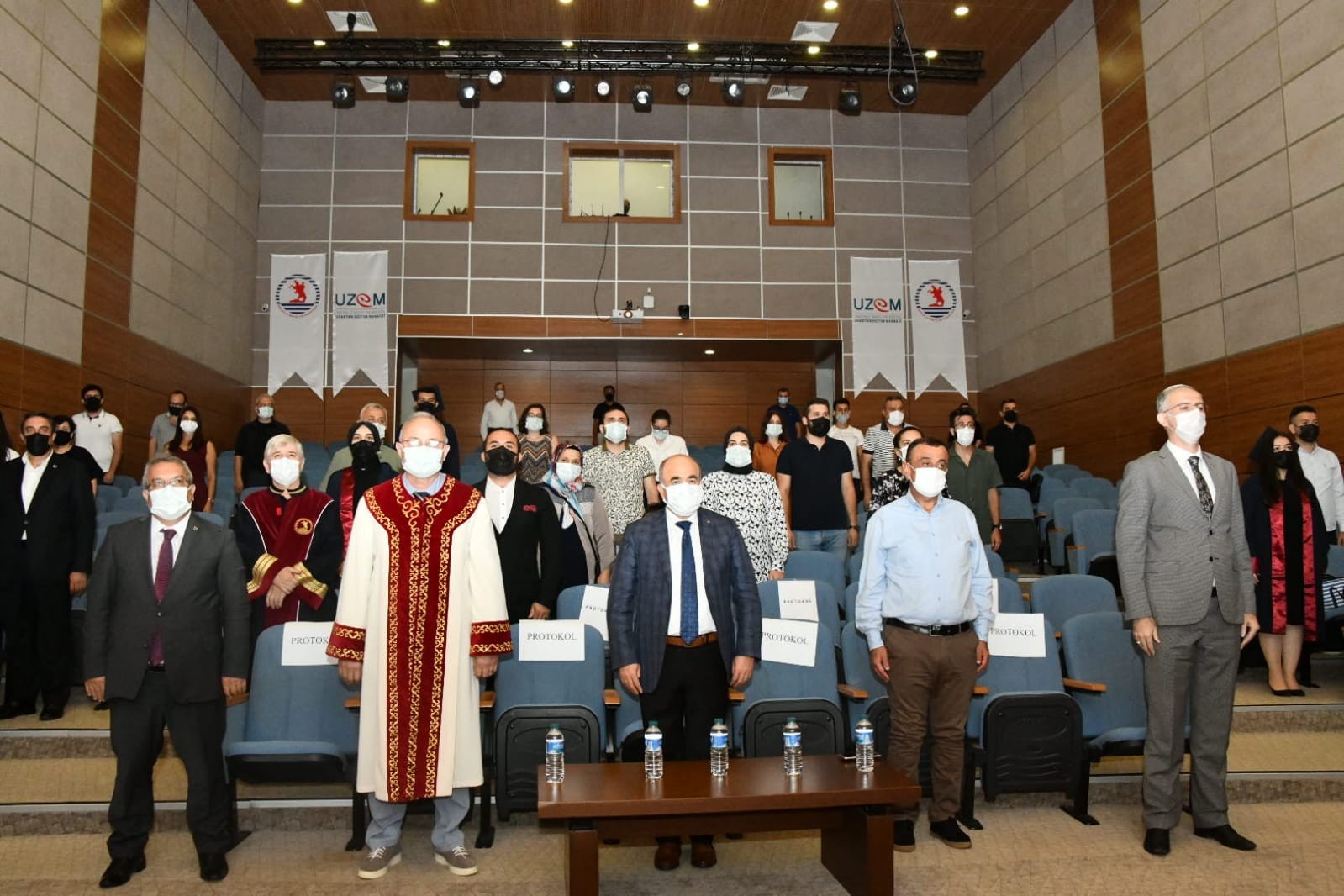 OMÜ Hukuk Fakültesi’nde mezuniyet heyecanı