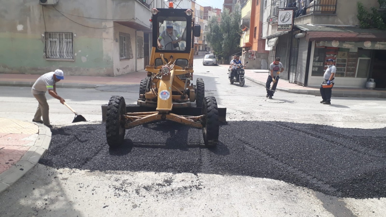 Akdeniz De Yol Ve Kaldirim Calismalari Devam Ediyor Mersin Haberleri