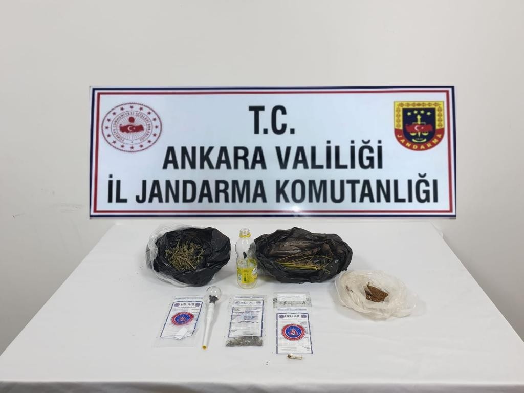 Ankara’da uyuşturucu operasyonu: 4 gözaltı