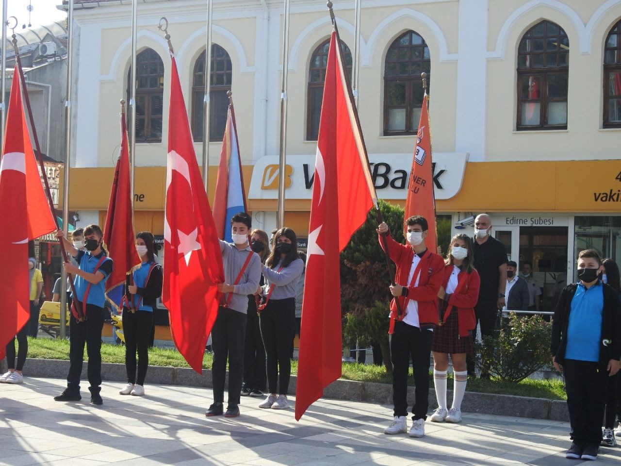 Edirne’de İlköğretim Haftası törenle kutlandı