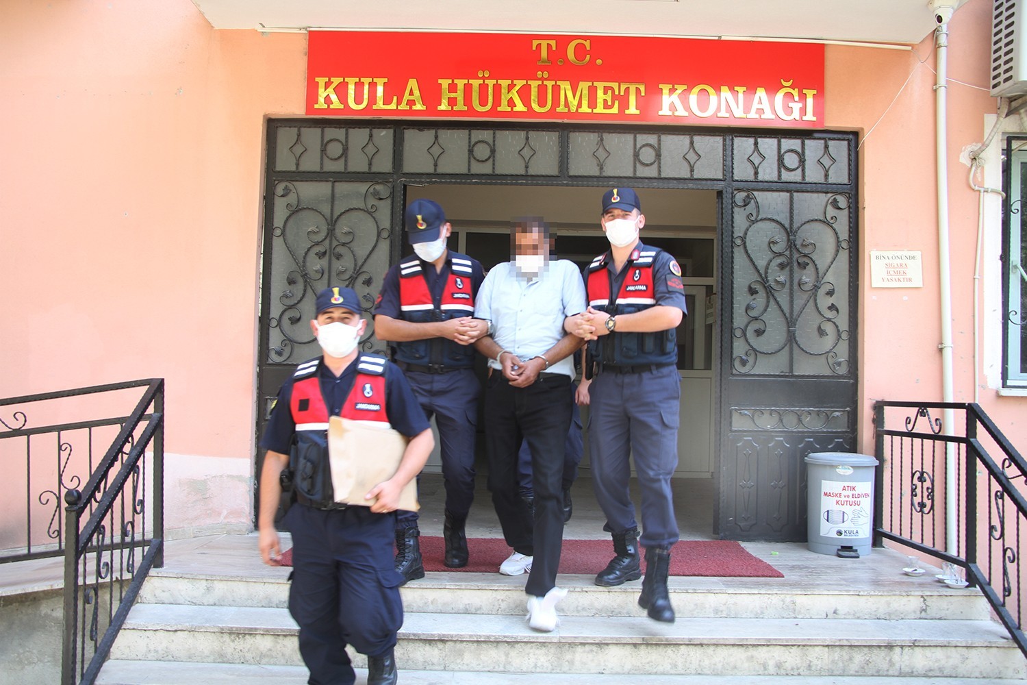 15 ayrı suç kaydıyla Kula’da yakalanan şüpheli tutuklandı