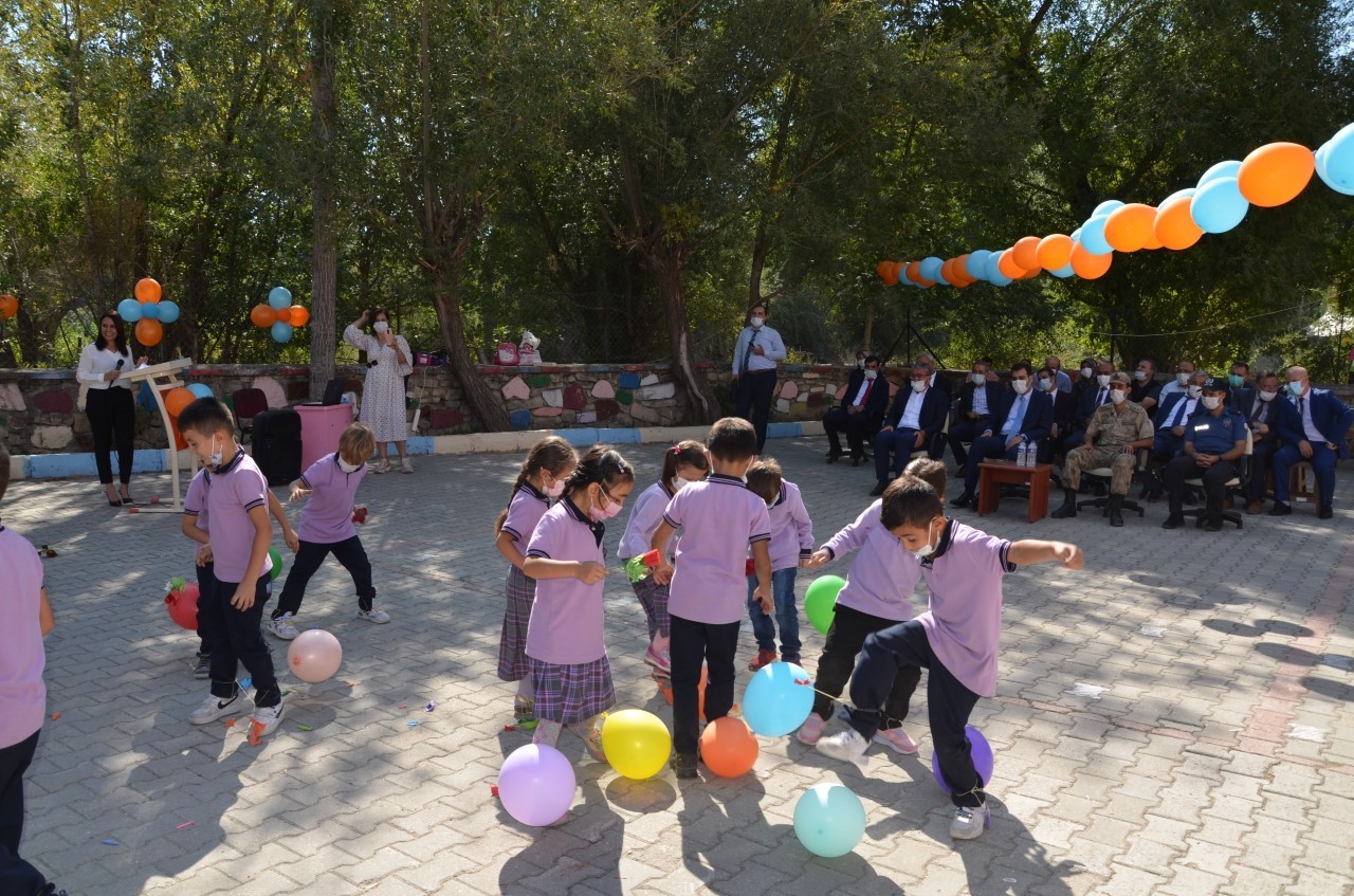 Malatya’da ilköğretim haftası törenle kutlandı