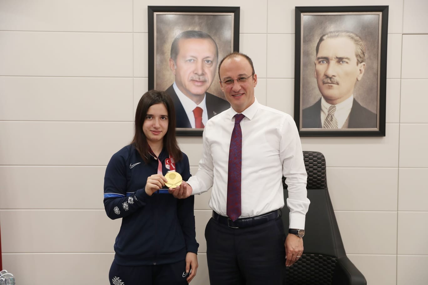 Başkan Örki şampiyon sporcuyu ağırladı
