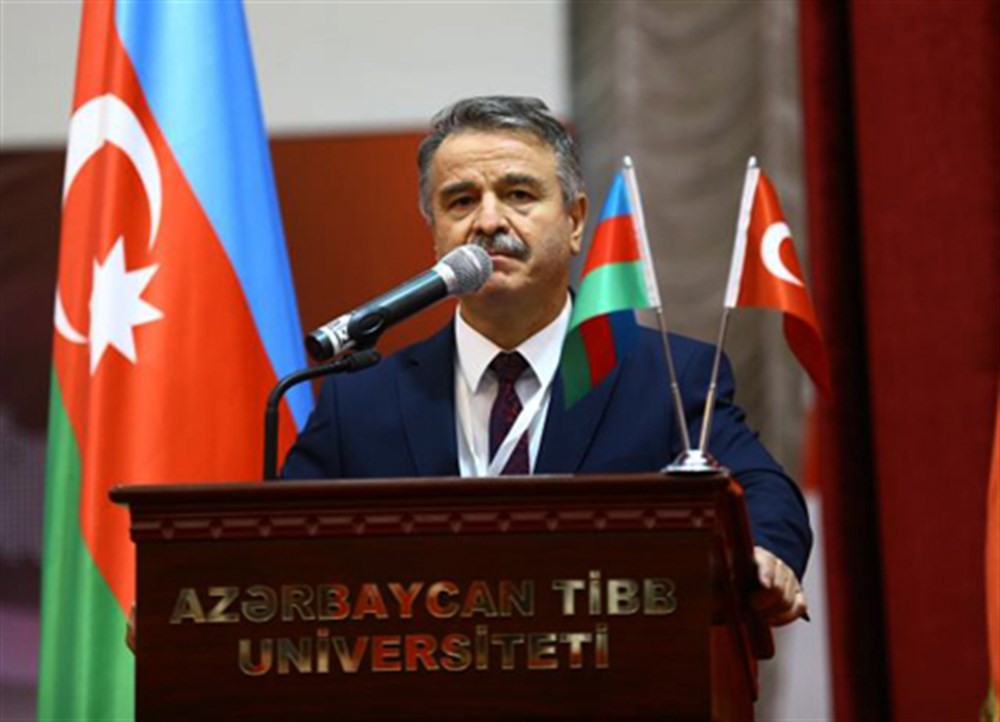 Rektör Elmacı, Azerbaycan’daki 3. Uluslararası Turaz Akademi Kongresine katıldı