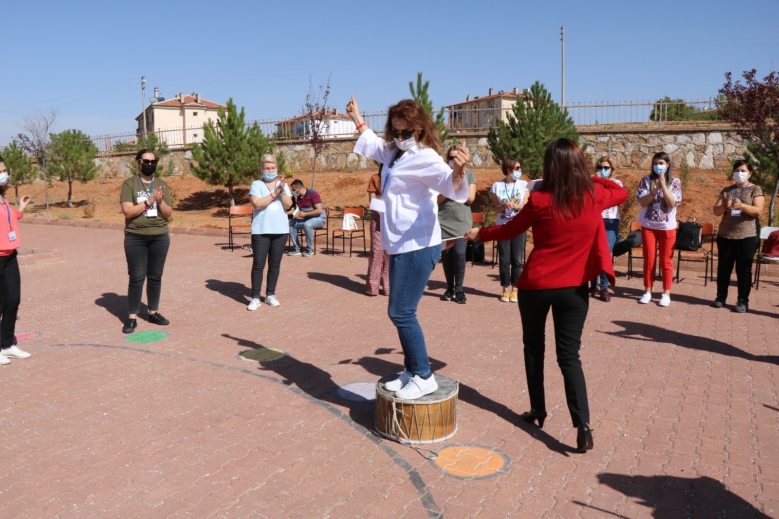 Kırşehir’de yabancı öğretmenlere geleneksel karşılama #kirsehir