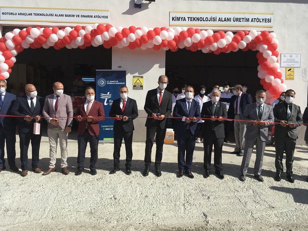 Çerkezköy Halit Narin Mesleki ve Teknik Anadolu Lisesinin atölyeleri yenilendi