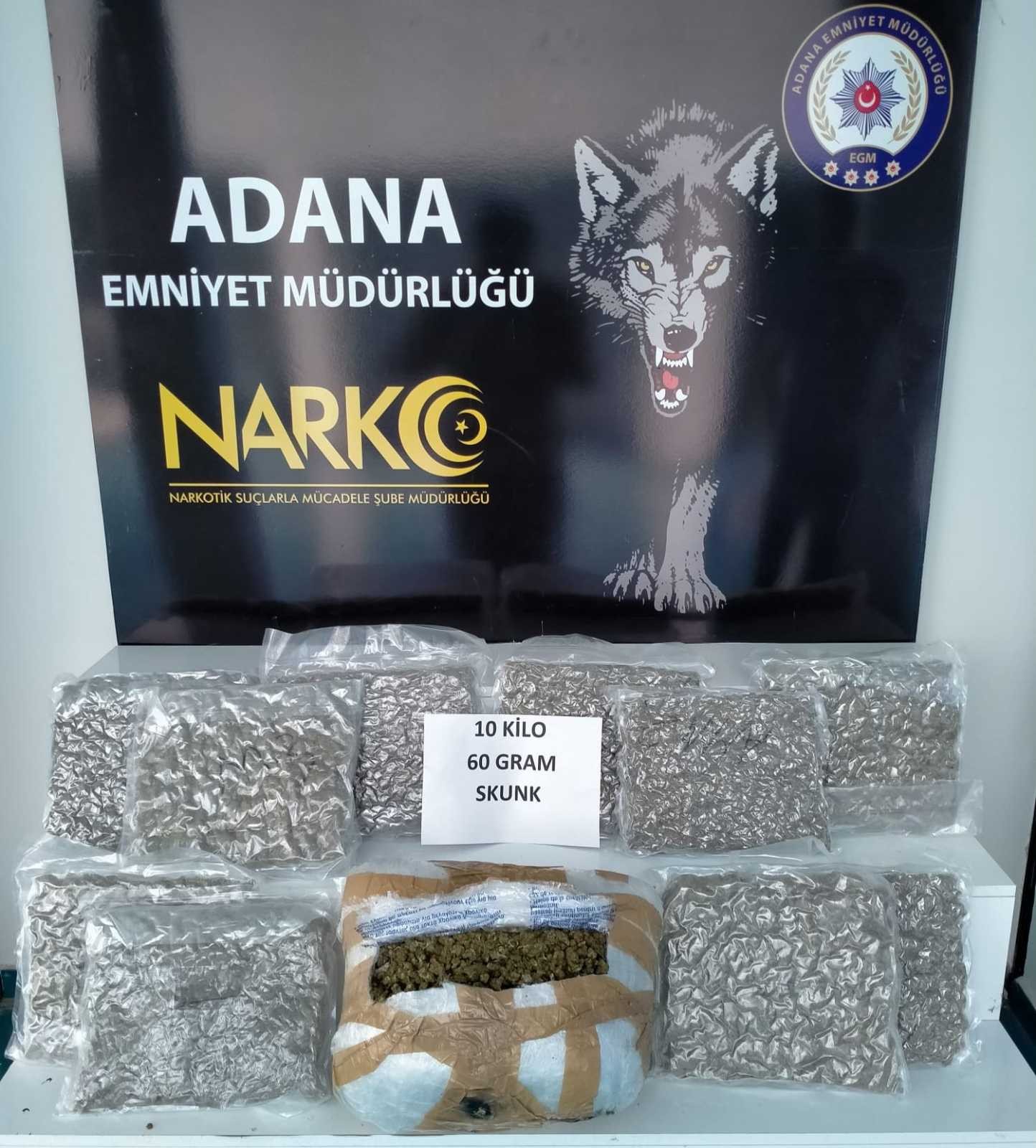 Adana’da 10 kilo 60 gram skunk ele geçirildi #adana