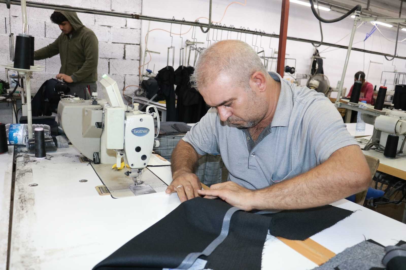 Ünlü markaların giysileri Kahramanmaraş’ta üretiliyor #kahramanmaras
