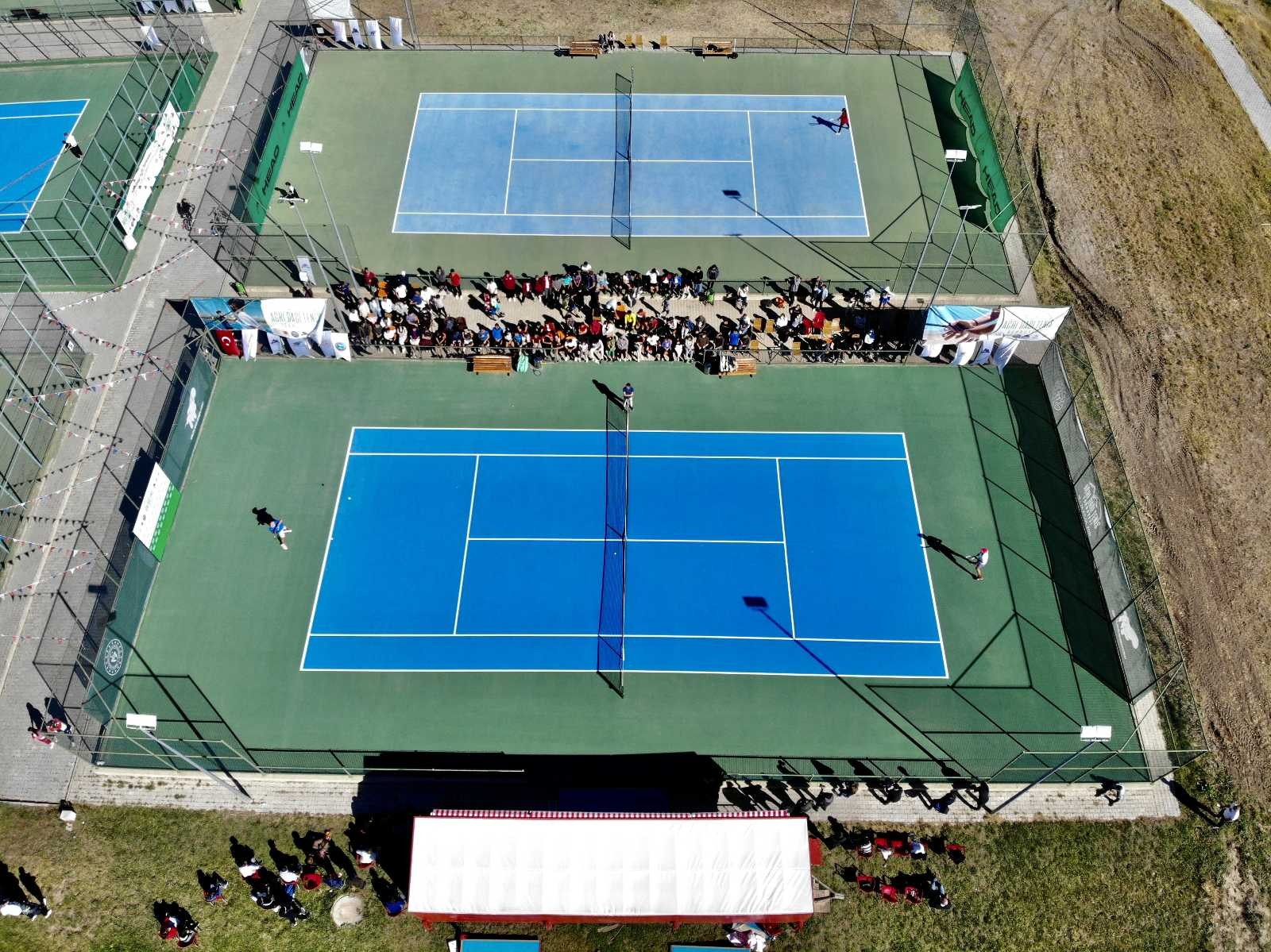 Ağrı Dağı Tenis Turnuvası sona erdi #agri