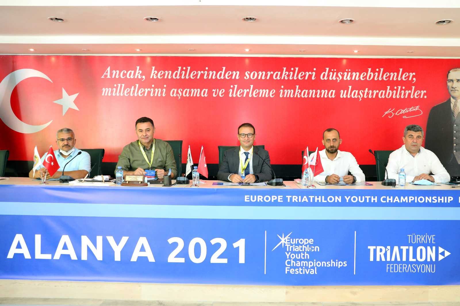 30. Alanya Trıathlon’una 41 ülkeden bin sporcunun katılması bekleniyor #antalya