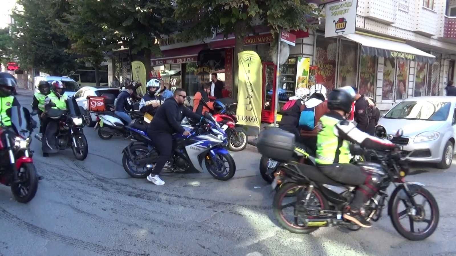 (Özel) İstanbul’da 720 motosikletli kurye farkındalık için kahvaltıda buluştu #istanbul