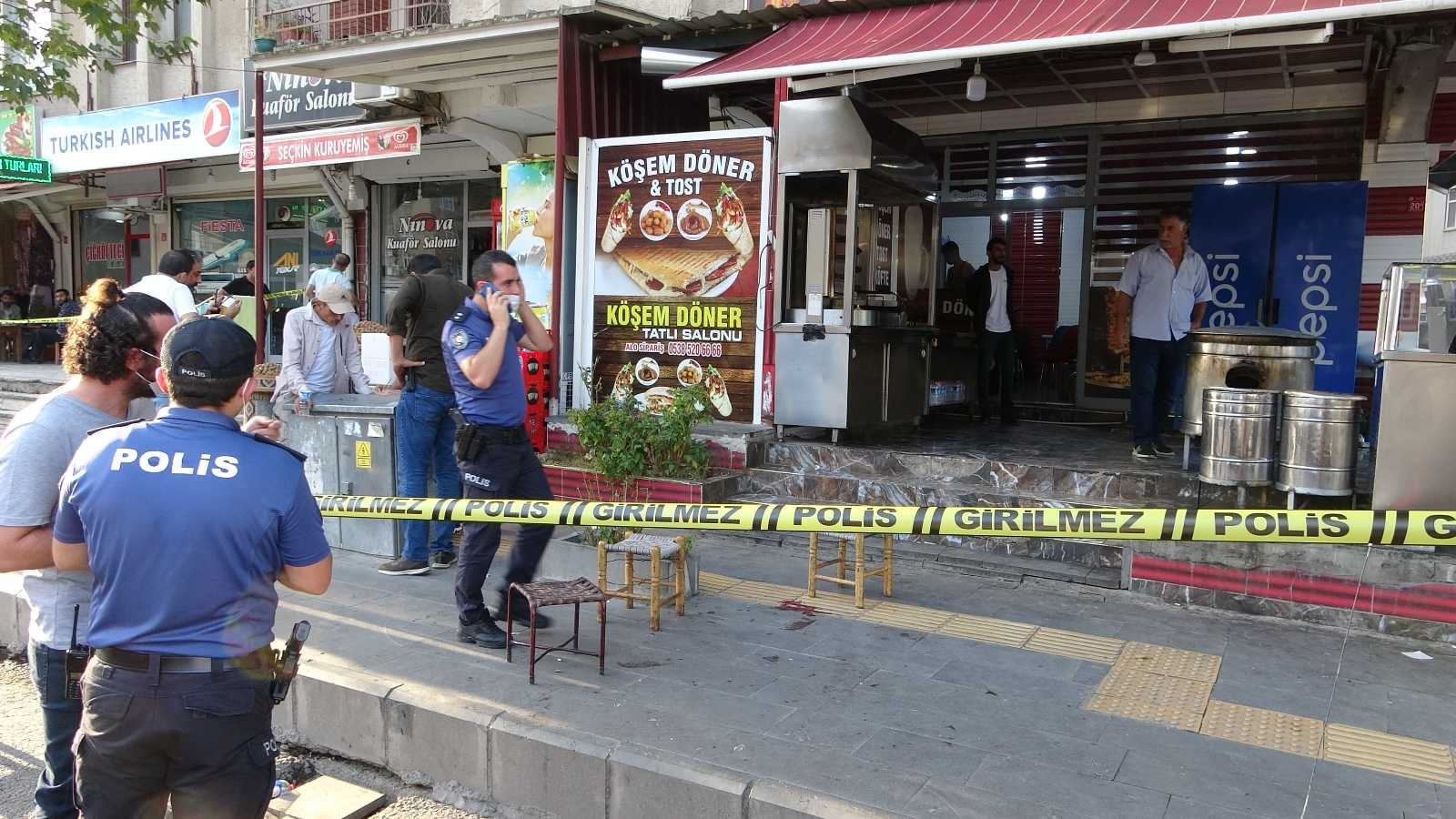 Asansörde tartıştığı komşunu sokakta silahla ağır yaraladı #diyarbakir