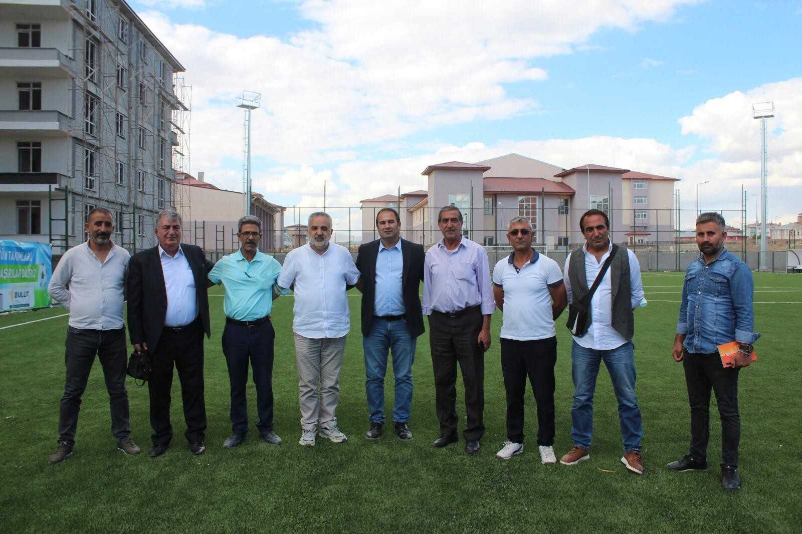 Doğubayazıt’ta dört futbol takımı liglere hazırlanıyor #agri
