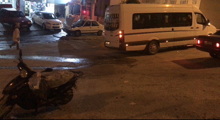 Midibüs motosiklete çarptı: 1 yaralı #edirne