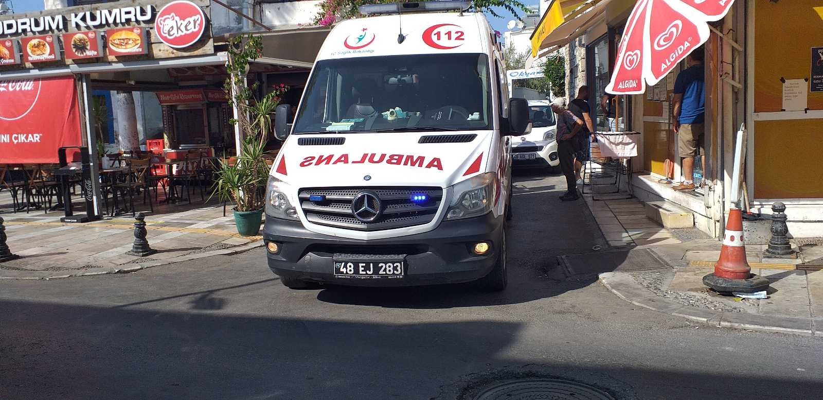 yemek yerken sirtindan bicaklandi mugla haberleri