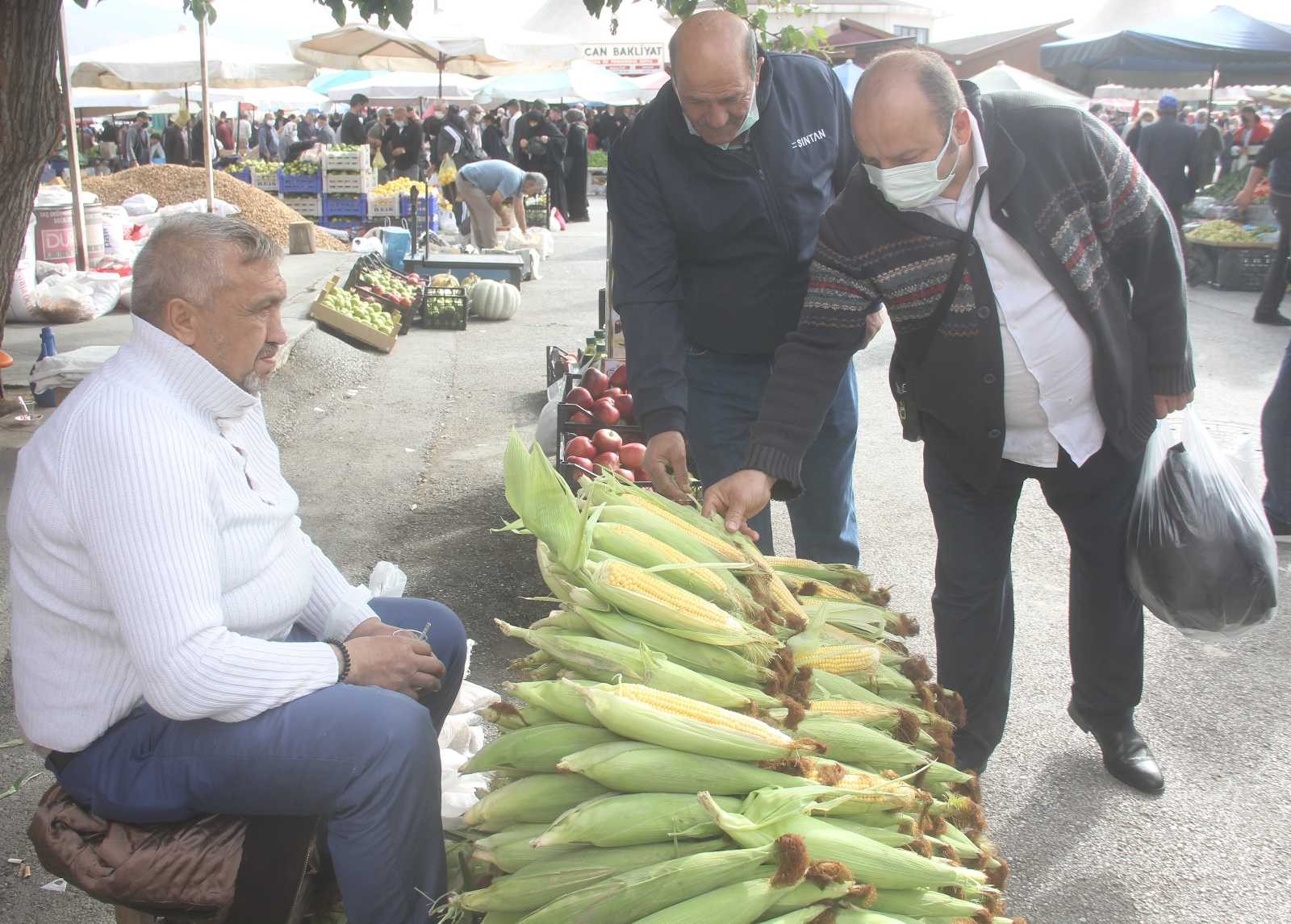 Erzincan’da süt mısır tezgâhlardaki yerini aldı #erzincan
