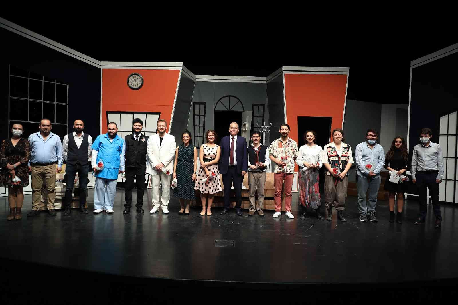 Büyükşehir Tiyatrosu yeni sezona merhaba diyor #denizli