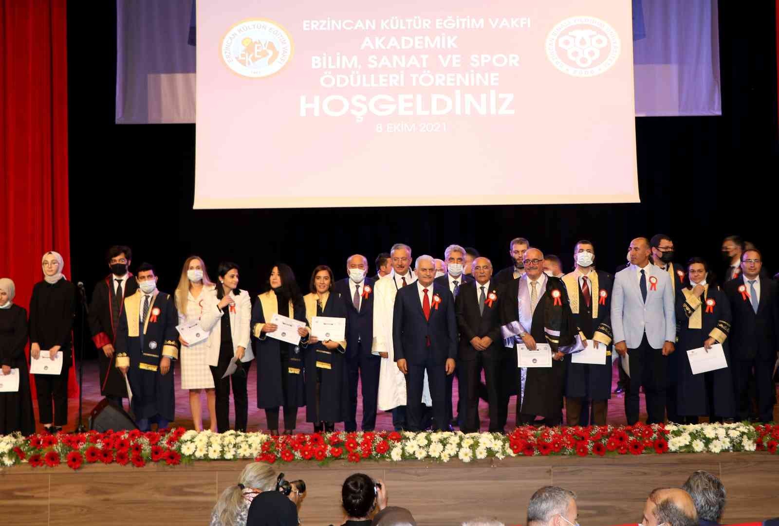 Binali Yıldırım, EBYÜ 2021 - 2022 akademik yılı açılış törenine katıldı #erzincan