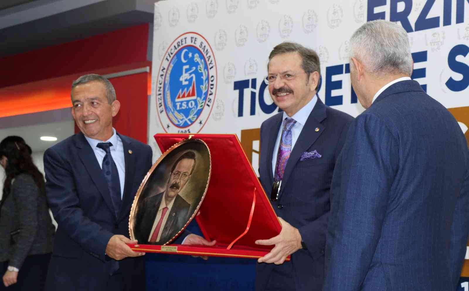 TOBB Başkanı Hisarcıklıoğlu: “Sanayide çalıştıracak eleman bulamıyoruz” #erzincan