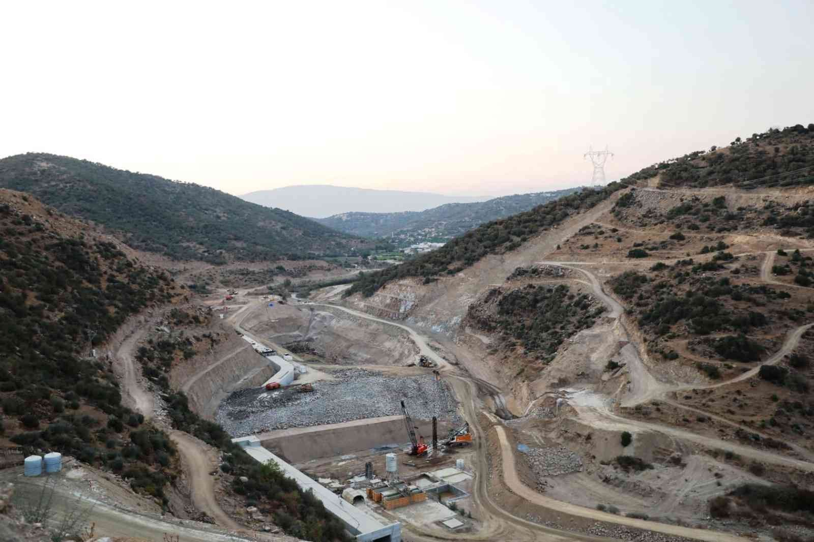 Sarıçay Barajı’nda inşaat çalışmaları sürüyor #aydin
