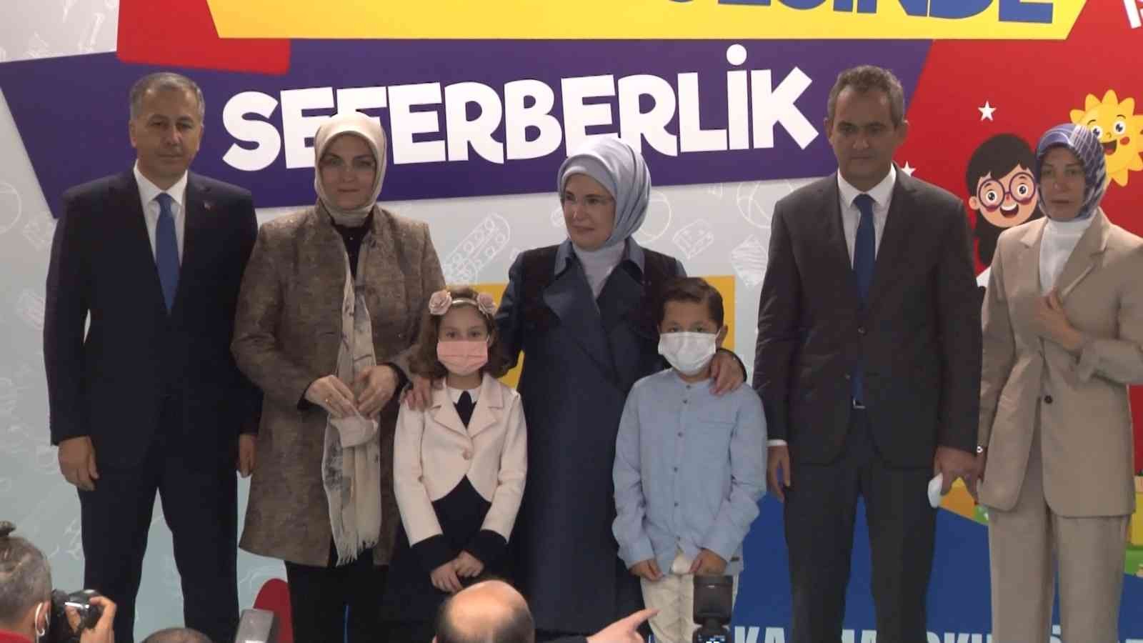 Emine Erdoğan: “Kadınların güçlenmesinin bir sonraki aşaması, daha güçlü ailelerin ortaya çıkmasıdır” #istanbul