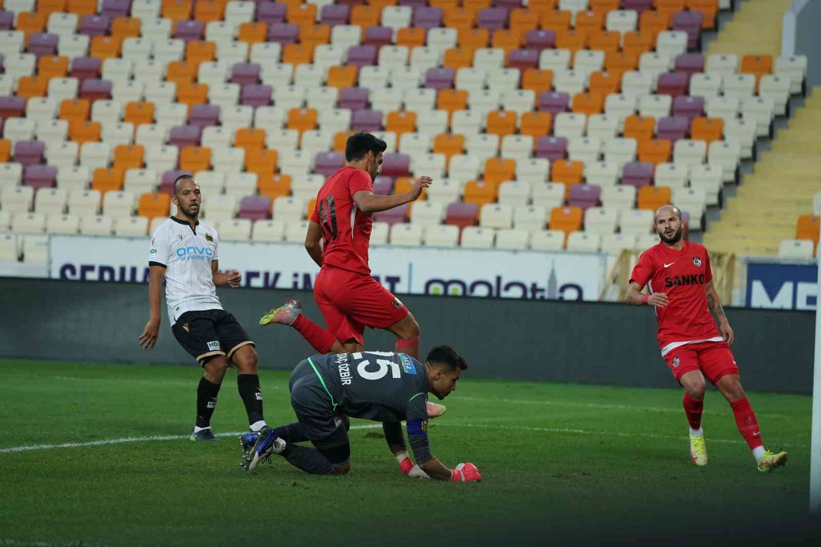 Hazırlık maçı: Yeni Malatyaspor: 0 - Gaziantep FK: 1 #malatya
