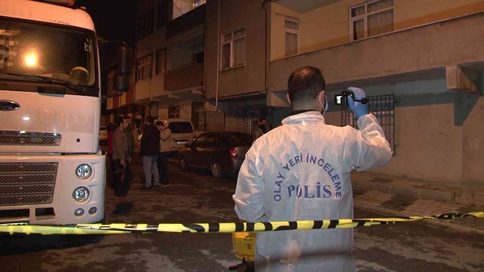 Sancaktepe’de cinnet getiren şahıs dehşet saçtı: 2 bekçi pompalı tüfekle yaralandı #istanbul