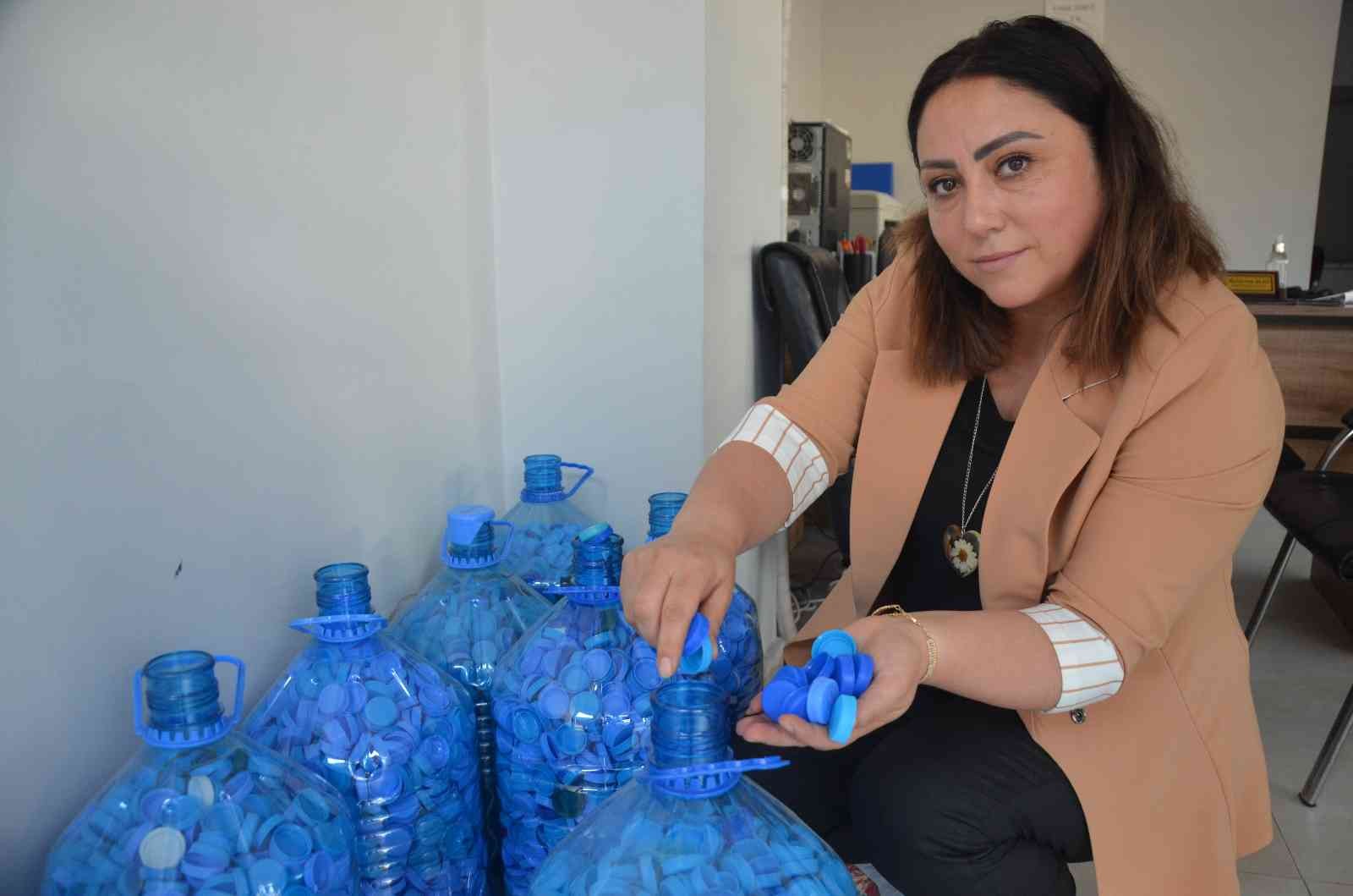 Kadın muhtar, engelliler için ‘mavi kapak’ kampanyası başlattı #ordu