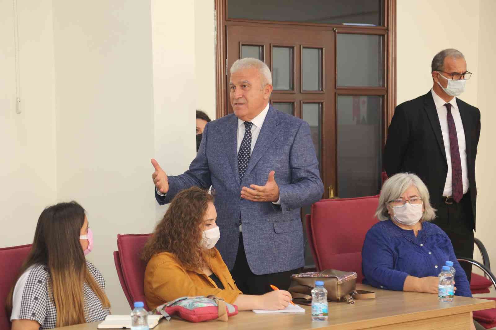Efeler Belediye Başkanı Atay, ADÜ’lü öğrencileri ağırladı #aydin