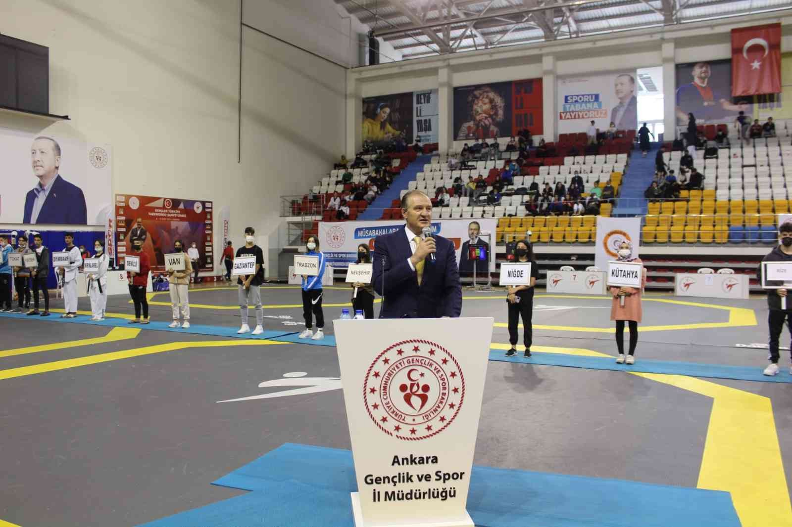 Türkiye Gençler Tekvando Şampiyonası için seremoni düzenlendi #ankara